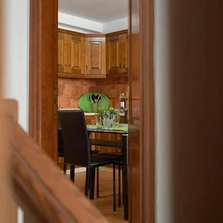 Apartamento La Orilla *